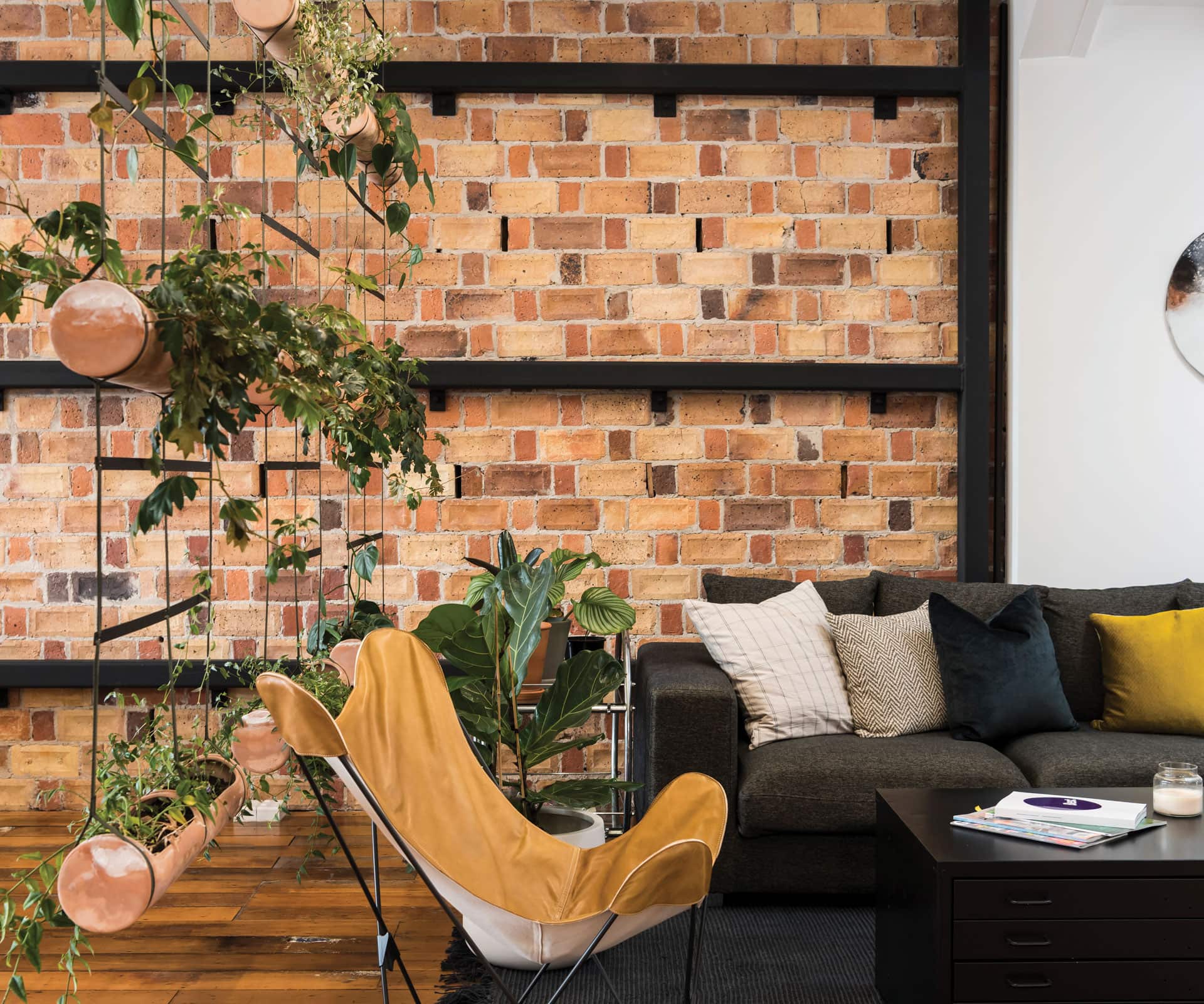 Material Creative HQ