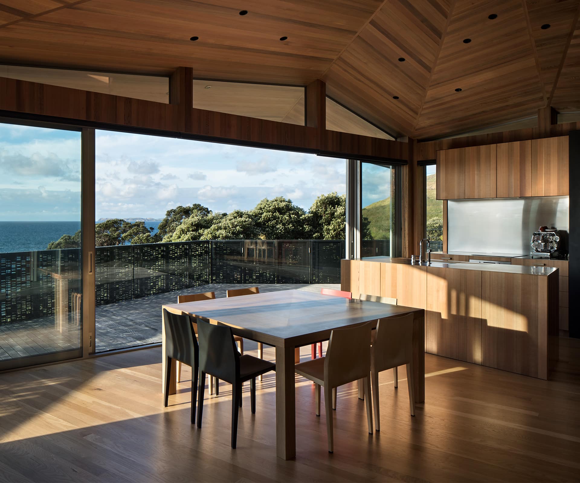 Otama beach house, Crosson Architects