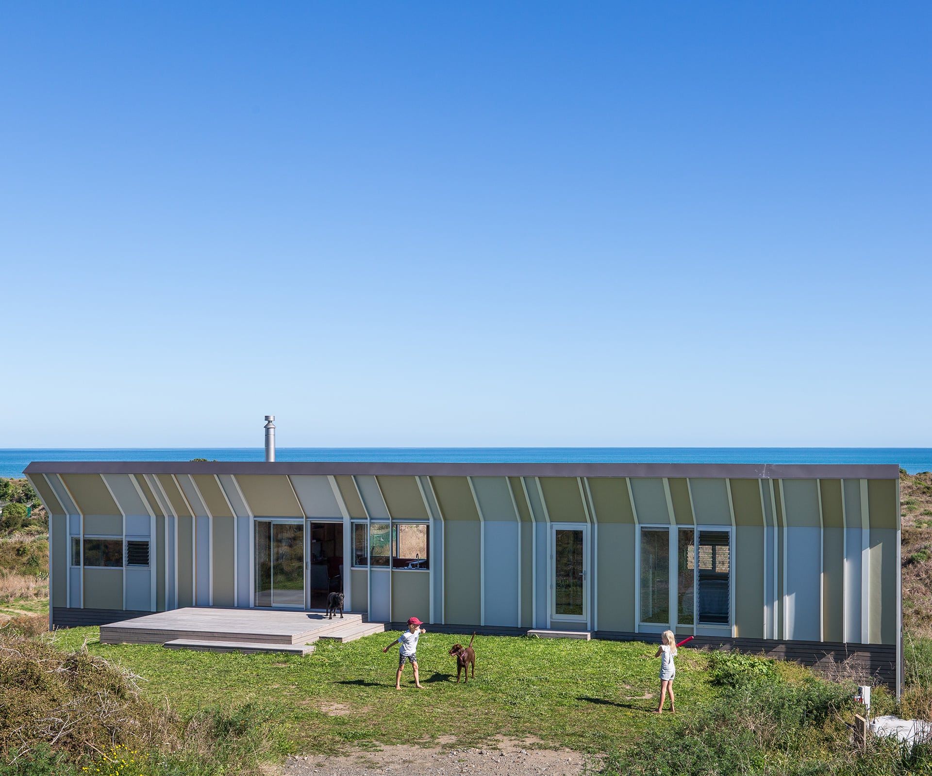 Te Horo bach, Parsonson Architects